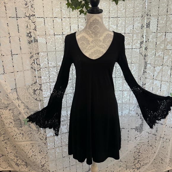 Stevie Nicks Style Black Angel Sleeve Dress with Laced Edging Women’s Size XS - Picture 13 of 13